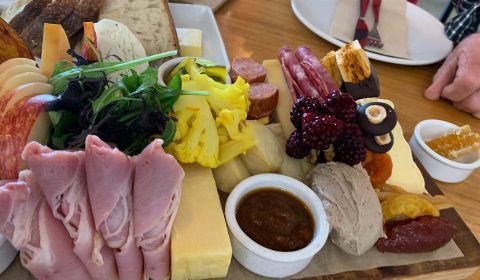 Platter at Loira Vines Vineyard
