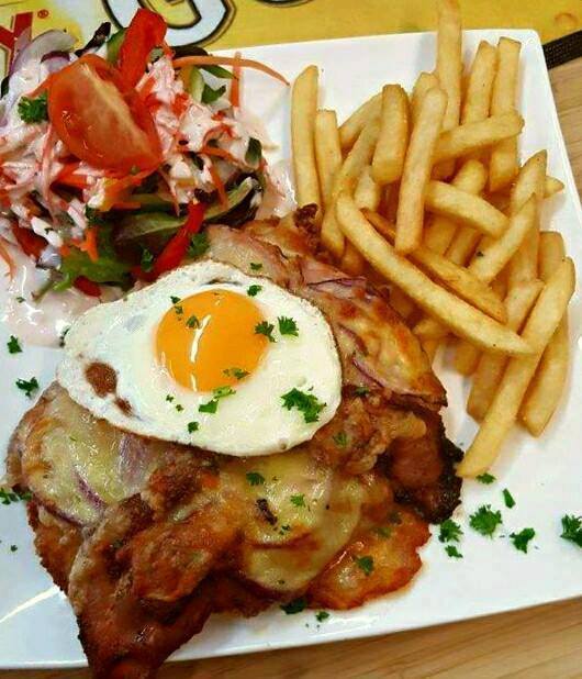 LEGANA TAVERN BAR & BISTRO - HEADS UP FOOD GUIDE