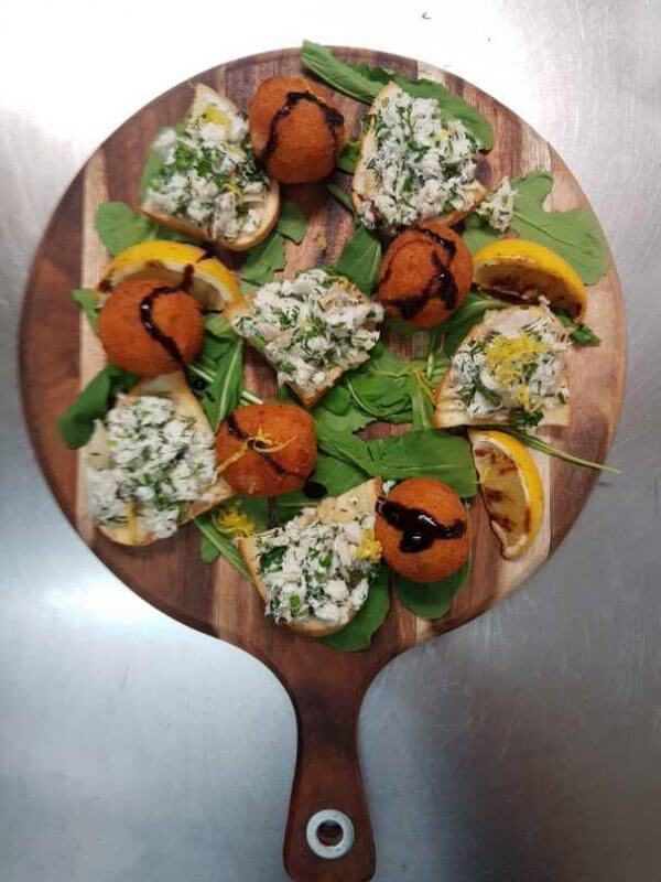 COCK 'N' BULL BRITISH PUB » Heads Up Launceston & Food Guide