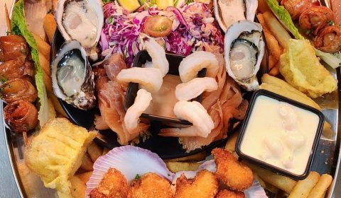 Seafood Platter @ Plough Inn - Launceston